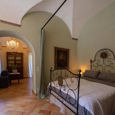 Apartment La Loggia Dei Frati *